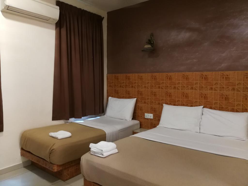 Hotel Seri Нілай Екстер'єр фото